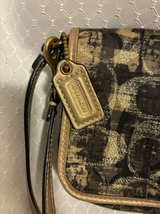 Coach Kristin Wristlet Y2K Era Mint Condition - Picture 2 of 8